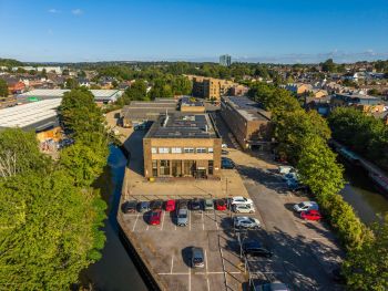 Frogmore Road Industrial Estate